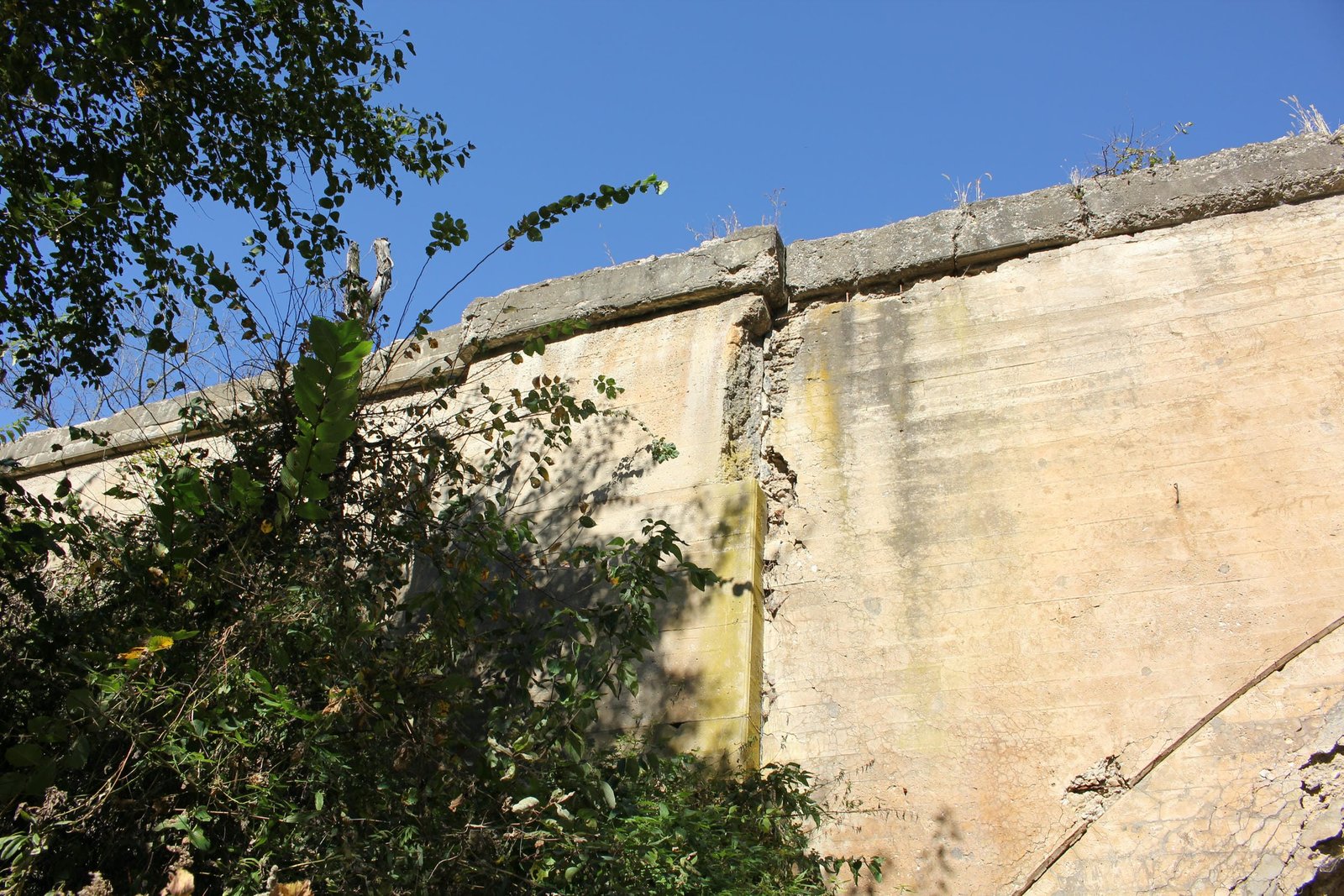 Details of west abutment